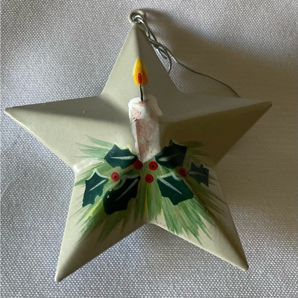 Christmas Lot including Nesting Dolls, Hallmark, & Hand Painted - Picture 11 of 16